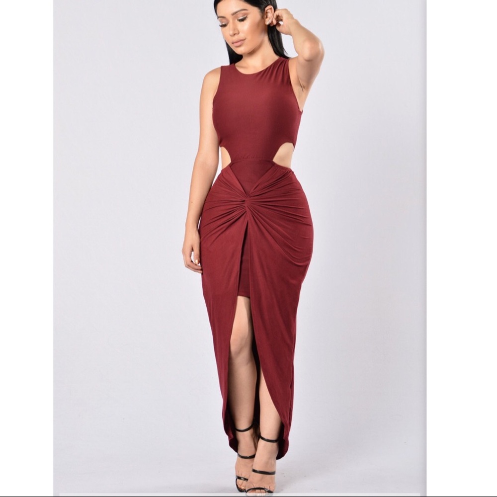 Fashion Nova Burgundy Dress✨